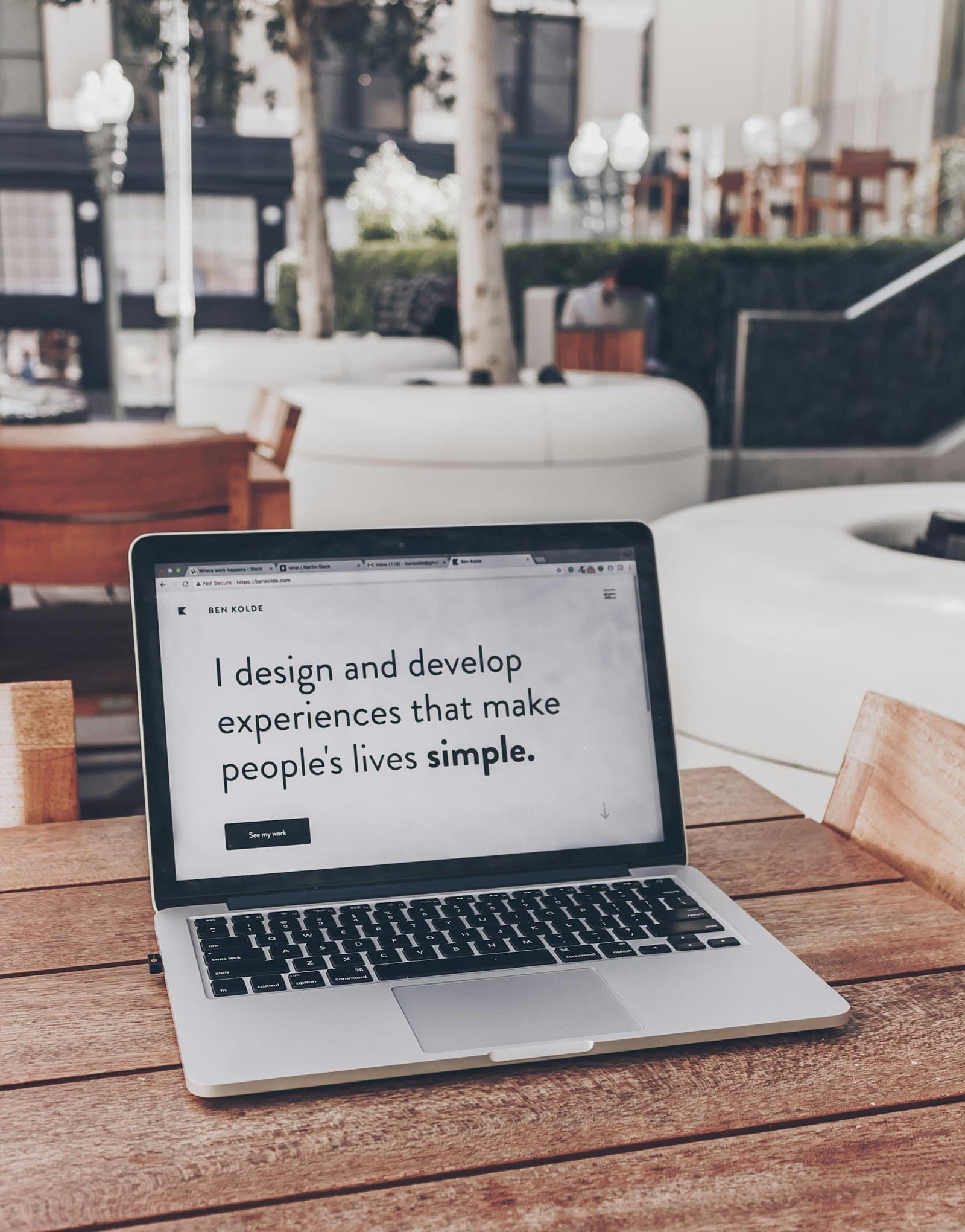 Make your brand impossible to overlook.